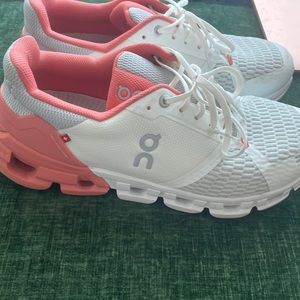 COPY - On Cloudfly running shoe white/ coral size 9.5